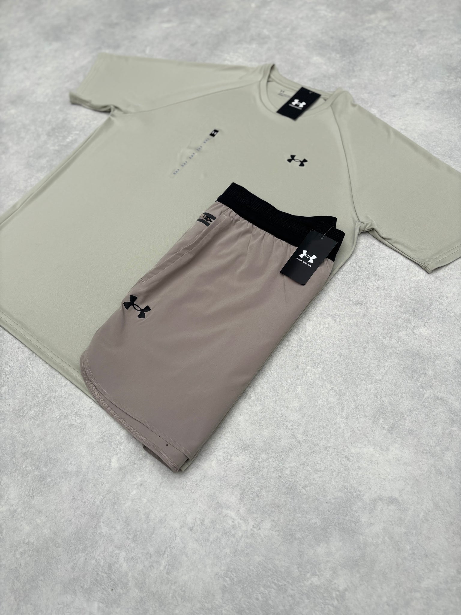 Under Armour Set Bruin/Beige